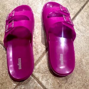 Melissa slipper slightly used in good condition.